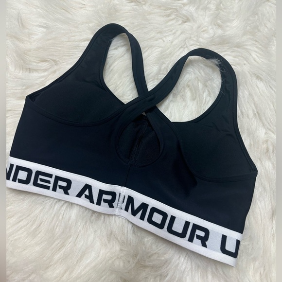 Under Armour Sports Bra - Girls Medium - Picture 2 of 4